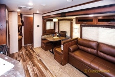 섬세한 남자의 카라반