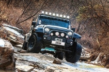 원시의 길을 가는 쾌감, 오프로드 마니아