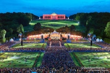 한강에서 비엔나 필하모니 듣는다