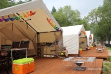 여름엔 계곡 옆 캠핑장이 진리