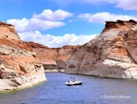 자연과 인공의 조화, 미국 서부 파웰호수