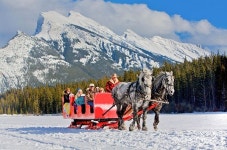 신나는 겨울 놀이터, 밴프 타운과 레이크 루이스