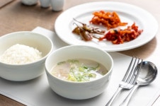 한옥마을의 정취를 품은 라한호텔 전주