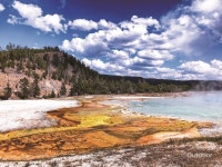 월간 아웃도어 2023년 10월호 발행