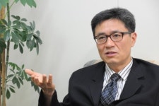 “학회 연간 4회로 늘릴 것”