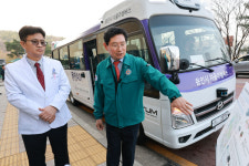 이상일 용인시장, 자율주행 버스 실증 돌입...대중교통 전환 본격화
