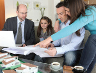 어렵게 창업한 가족기업 오래 가려면 비전 세우고 경영과 돈 관리는 남에게 맡겨라