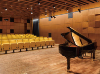 “우수한 콩쿠르 수상자 선발해 연주기회 제공 한국 피아니스트들 대단… 백건우 부부 인상적”