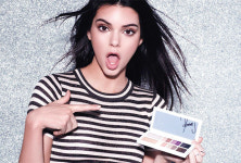 [premium report] 인플루언서 마케팅  | 일반 광고 한계… 스타 대신 파워 블로거 등 활용 일방적 메시지 전달 대신 입소문으로 고객 유인