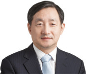 ‘우물 안 개구리’ 한국 자동차 산업