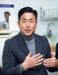 [박지환의 젊은 농부 12] 지성곤 협동조합 ‘파주로 1박2일’ 대표 | 농촌 지키는 ‘독수리 5형제’…조합 꾸려 공동 홍보