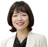[르포] 김해 관동마을 저수지의 기적 | 오랜 ‘물싸움’ 멎고 물소리가 나기 시작했다