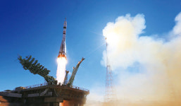 [415호] photo news | 러시아, 인류 최초로 우주에서 영화 촬영