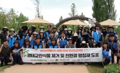[환경부 장관상콜마비앤에이치] ESG 글로벌 기준 반영, 기업 사회적 책임 다해