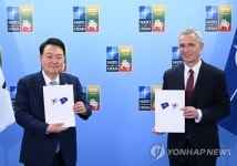 신흥기술단주 | 尹대통령, 나토 총장 면담…신흥기술 등 11개 분야 협력 강화