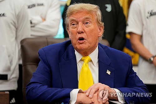 트럼프, 이란과 2주 협상 기회 제시…미국 전문가들 직접 공격 위험 부담 고려