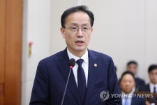 이형일 