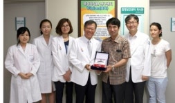 인하대병원, 사리울중학교로부터 감사패 수여