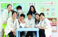 [의국탐방] ‘모심(母心) 동심(童心) 의심(醫心)’이 만나는 의국