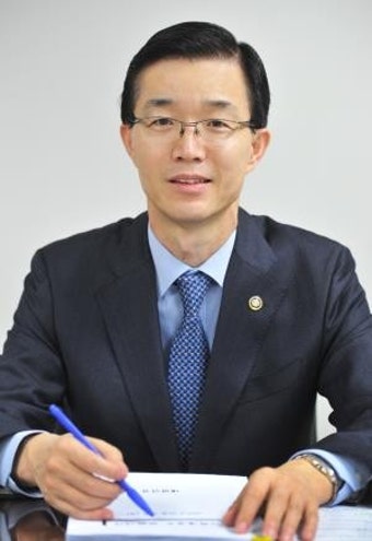 떠나는 방문규 차관 “복지부는 최고 부처, 자부심 가져야”