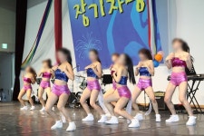 청와대까지 간 성심의료재단 선정적 간호사 장기자랑 사태