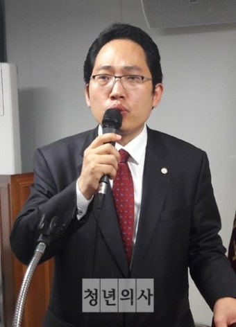 [초점]‘문재인 케어’에 대한 위기의식이 ‘강성 의협 회장’ 만들어