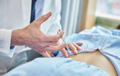 말기 암 환자 산삼약침 투여한 한의사 징역 1년 6개월 확정