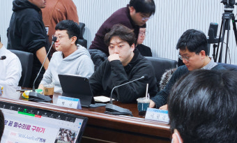 '우회 전략'-'무책임'…수련병원 떠나는 박단 회장에 엇갈린 시선
