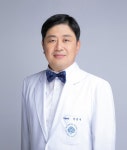 김진구 명지의료원장, 수술실에서 보낸 3만 시간 출간