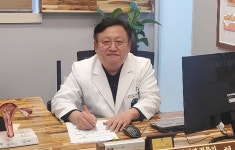 원광보건원 자판기 | "앵벌이 의사 취급받는 보건소장, 자판기 취급 받는 공보의"