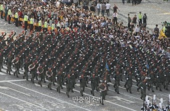 [포토]국군의 날 시가행진에 나선 조종사들