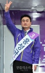 [포토] 노동자들의 지지 호소하는 화성 홍성규 후보