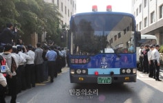 [포토] 수원지법 도착한 이석기 통합진보당 의원