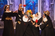 성스러운 수녀들의 유쾌함 담은 뮤지컬 ‘넌센스’