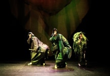 정통 연희무대로의 초대, 연희집단 The 광대 ‘걸어산’