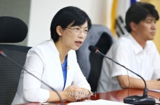 원세훈 선거법 위반 무죄 규탄하는 이정희 대표 [포토]