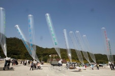 통일동산주차장에서 대북전단 살포 준비중 [포토]