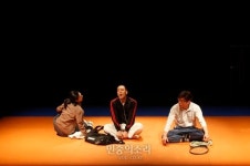 열연하는 연극 유도소년 배우들 [포토]