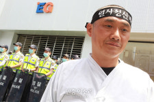 노동탄압 EG테크 앞에서 삭발한 포스코사내하청지회[포토]