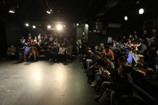 권리장전 연극인들 극장 안에서 극장 밖으로 싸움 시작