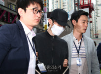 강남역 여성 혐오 살인사건 현장 검증[포토]