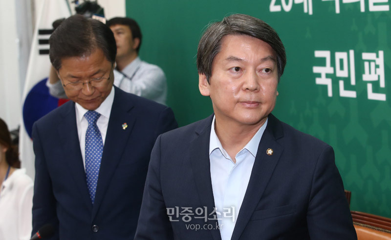 안철수 의원, 김문수와 장동혁에 사퇴 요구…국힘당 내 분열 확산