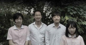 [리뷰]70분의 어둠 속 공포, 당신도 예외일 수 없다. 연극 ‘어둠 속에서’