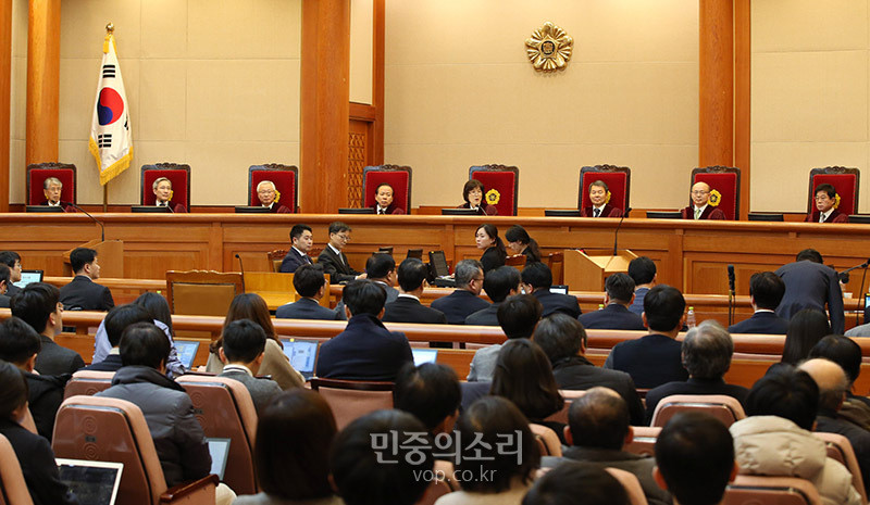 헌재, 재판관 성향과 탄핵심판 연관성 부인... 사법부 권한 침해 우려