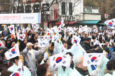 3.1 독립만세를 외치는 시민들[포토]