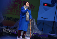 “박근혜 구속하고 황교안 물러가라” 3.1절 ‘30만 촛불’ 함성
