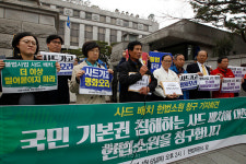 사드 규탄 발언하는 이석주 성주군 초전면 소성리 이장[포토]