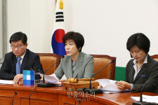 모두발언하는 김영주[포토]