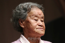 강경화 임명 촉구하는 박옥선 할머니[포토]