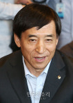 모두발언 하는 이주열 한국은행 총재[포토]